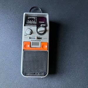 Vtg GE 3-5900A 40 Channel CB Emergency Radio Transceiver For Parts Only Untested